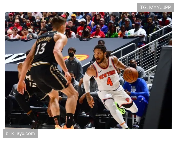 Lautaro在训练场上展现决心，状态回暖迎新赛季挑战