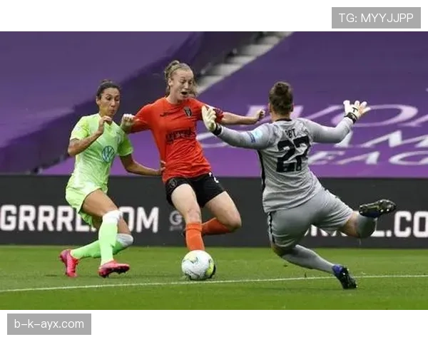 英格兰女足强势晋级欧冠八强，状态火热引关注