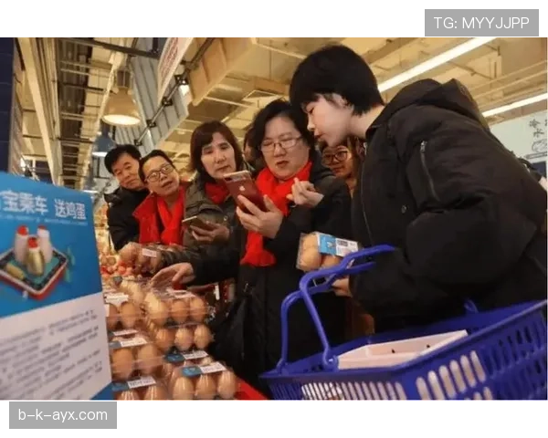 吴向东训练完直接去超市抢打折鸡蛋? 吴向东训练完直接去超市抢打折鸡蛋?